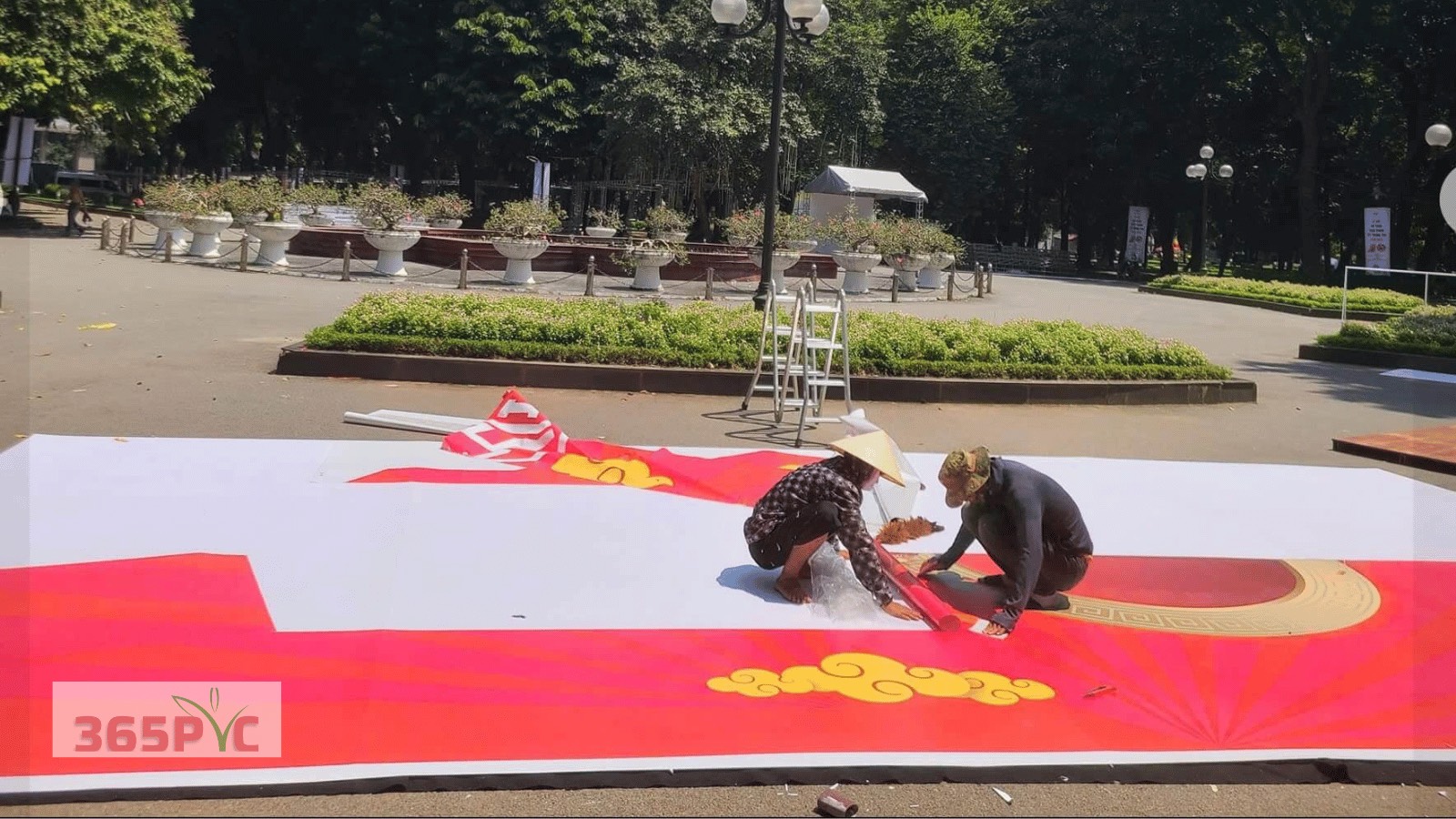 Dễ dàng dán decal PP lên tấm Formex